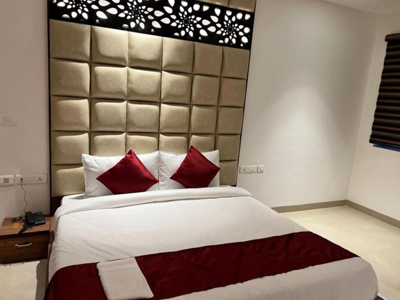 Rr Hotel & Resort دارامشالا المظهر الخارجي الصورة