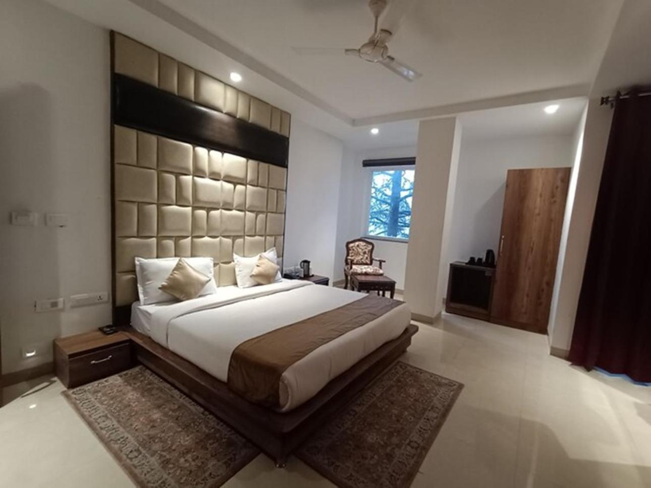 Rr Hotel & Resort دارامشالا المظهر الخارجي الصورة