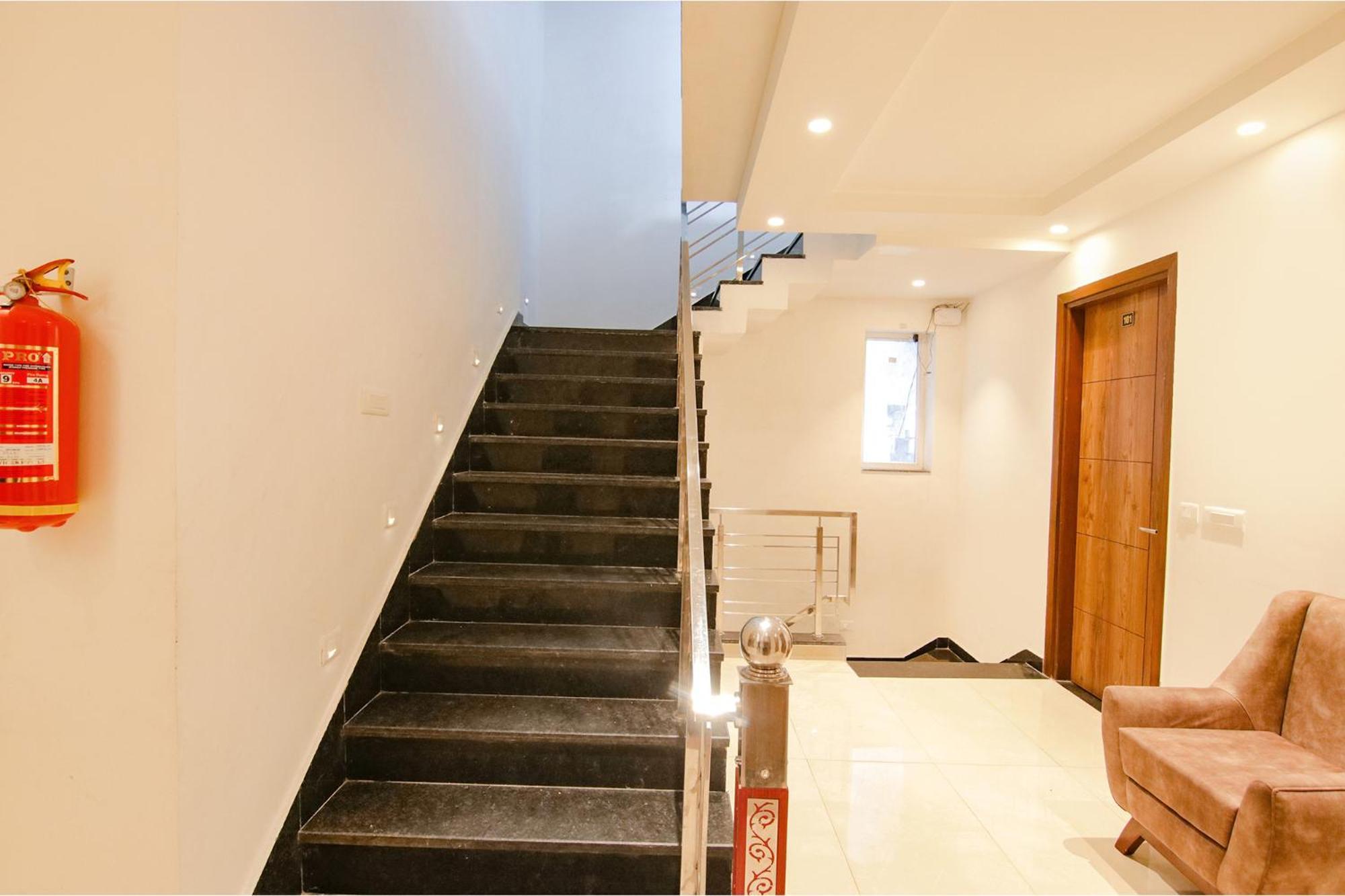 Rr Hotel & Resort دارامشالا المظهر الخارجي الصورة